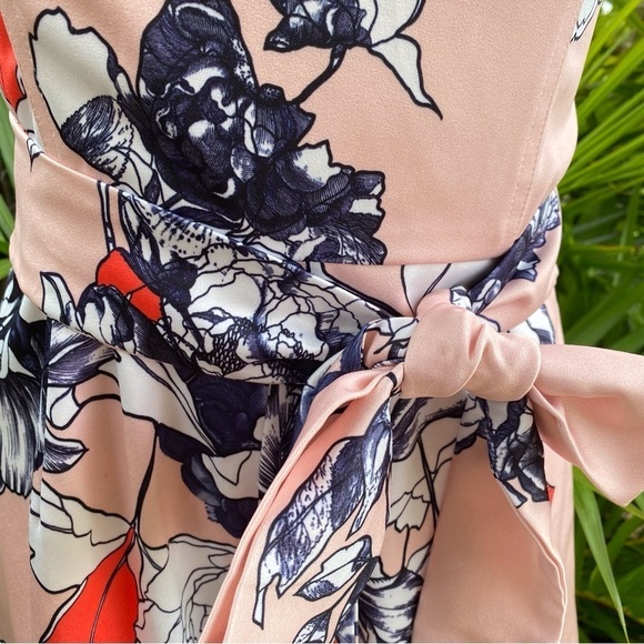 MORRIS DAY THE LABEL Stunning satiny Romper - Picture 15 of 17